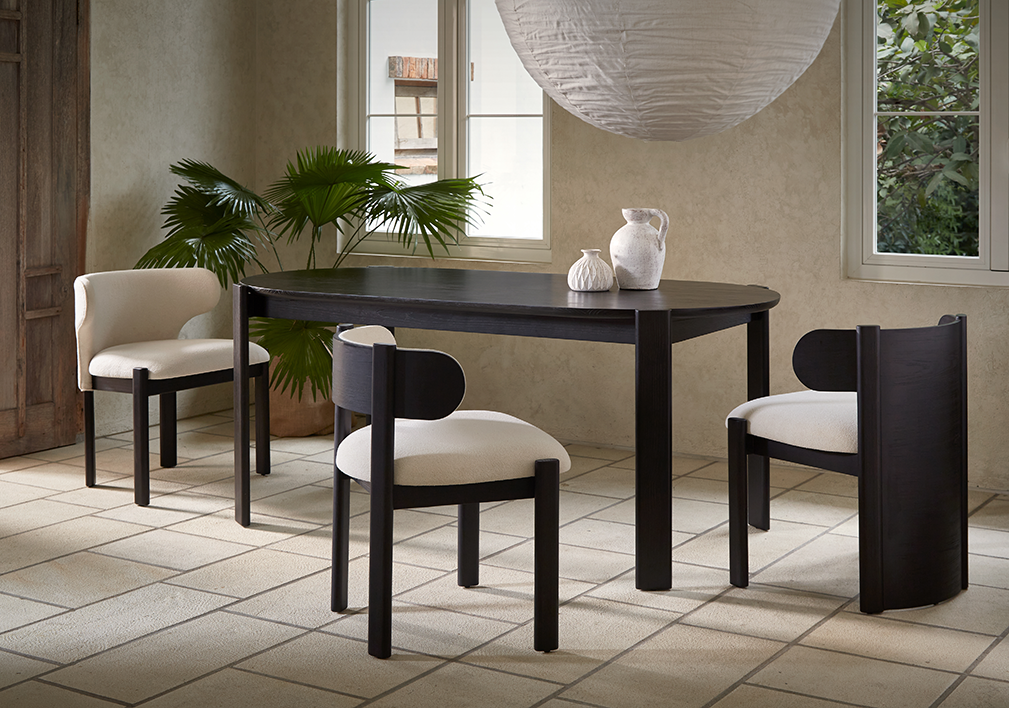 Liman Chairs and Liman Dining Table