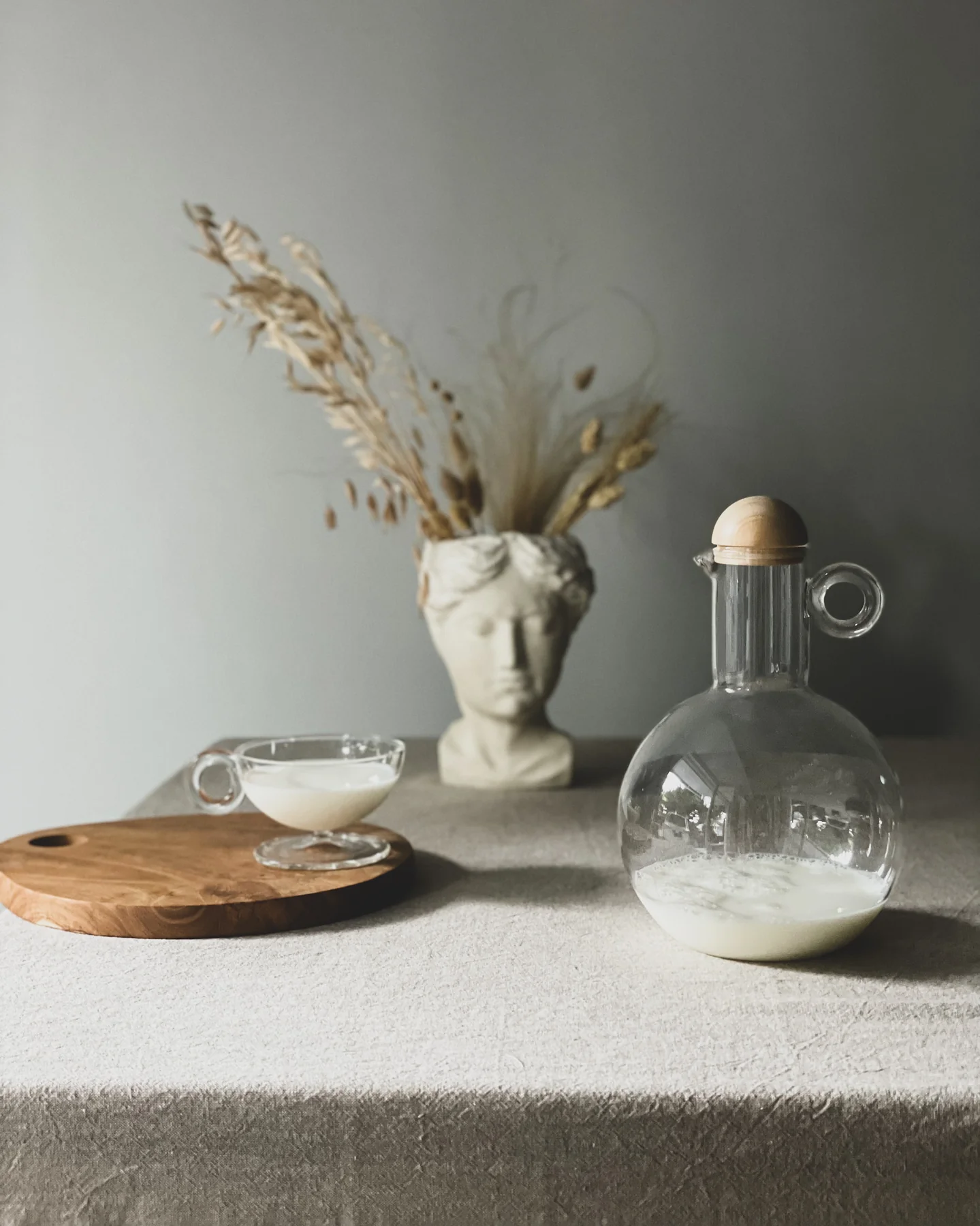 Pulli Cup and Gallina Carafe