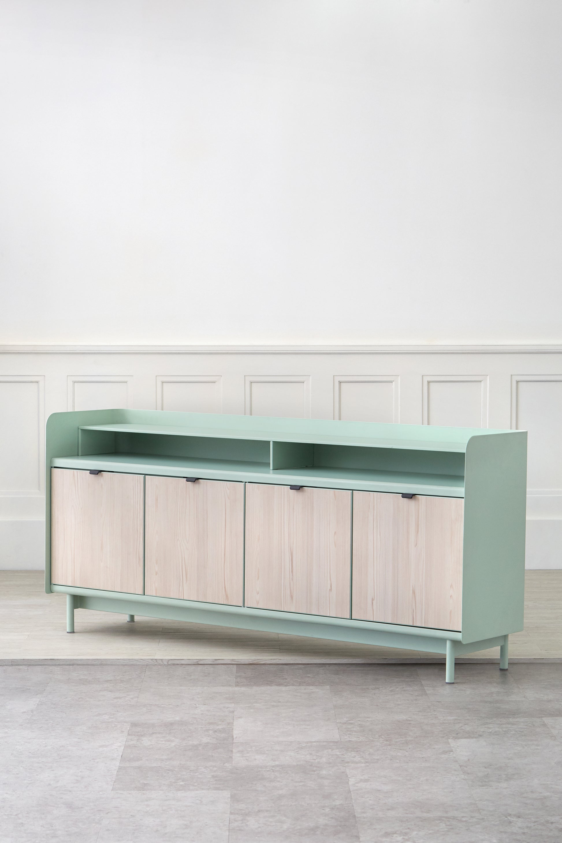 Polonium Credenza